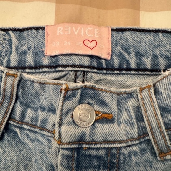 Revice Light wash jeans, Size 26 - Picture 2 of 5